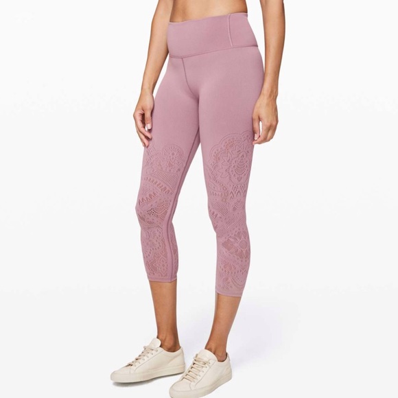 Lululemon mauve pink zen expression reveal crop legging - Picture 8 of 14